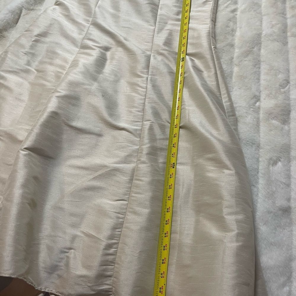 NWT ALFRED SUNG champagne Maxi Dress Jewel Neck bow accent Open-Back  SZ10 - Picture 15 of 16